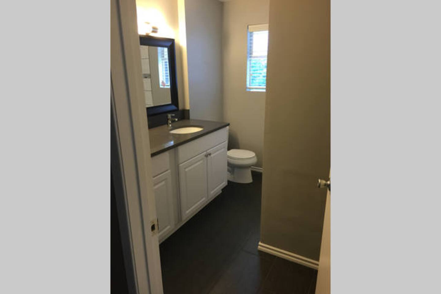 Kennydale Room 3 — photo 4